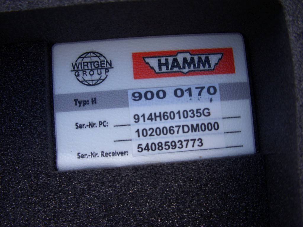 Hamm H13i mit Verdichterplatten + HCQ (12001224)