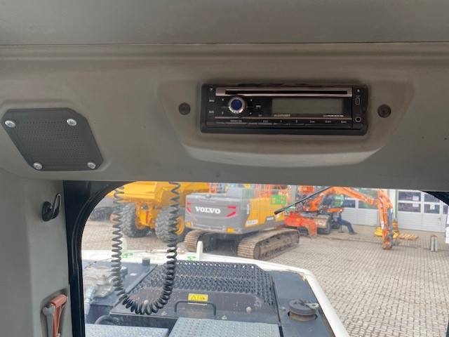 CAT M 318 D VAH SW OQ (12005443)