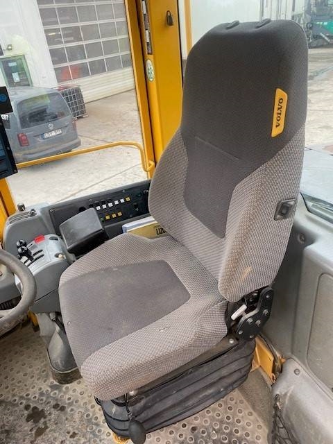 Volvo L 120 E (12005672)