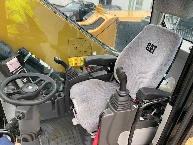 CAT MH 3022 IND MIETE / RENTAL (12002178)