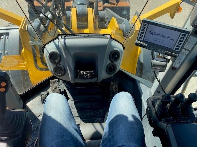 John Deere 744 P MIETE / RENTAL (12002125)