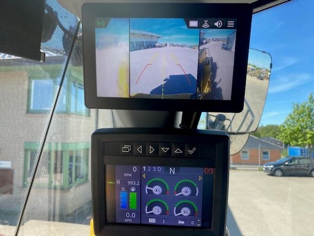 John Deere 744 P MIETE / RENTAL (12002125)