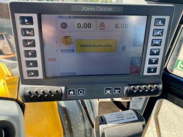 John Deere 744 P MIETE / RENTAL (12002125)