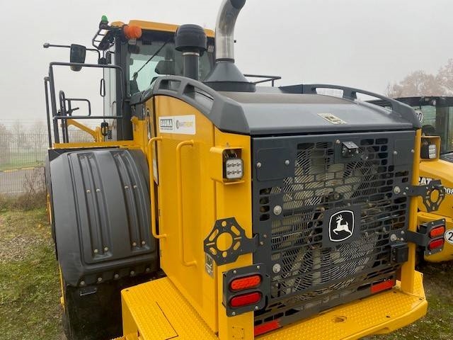 John Deere 744 P MIETE / RENTAL (12002126)