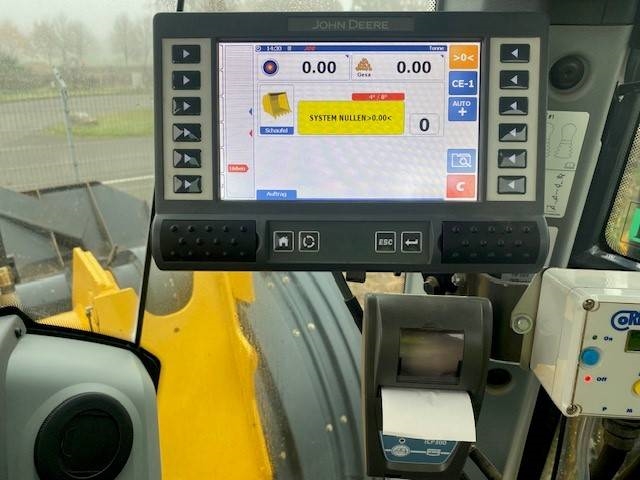 John Deere 744 P MIETE / RENTAL (12002126)