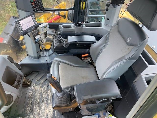 John Deere 744 P MIETE / RENTAL (12002126)