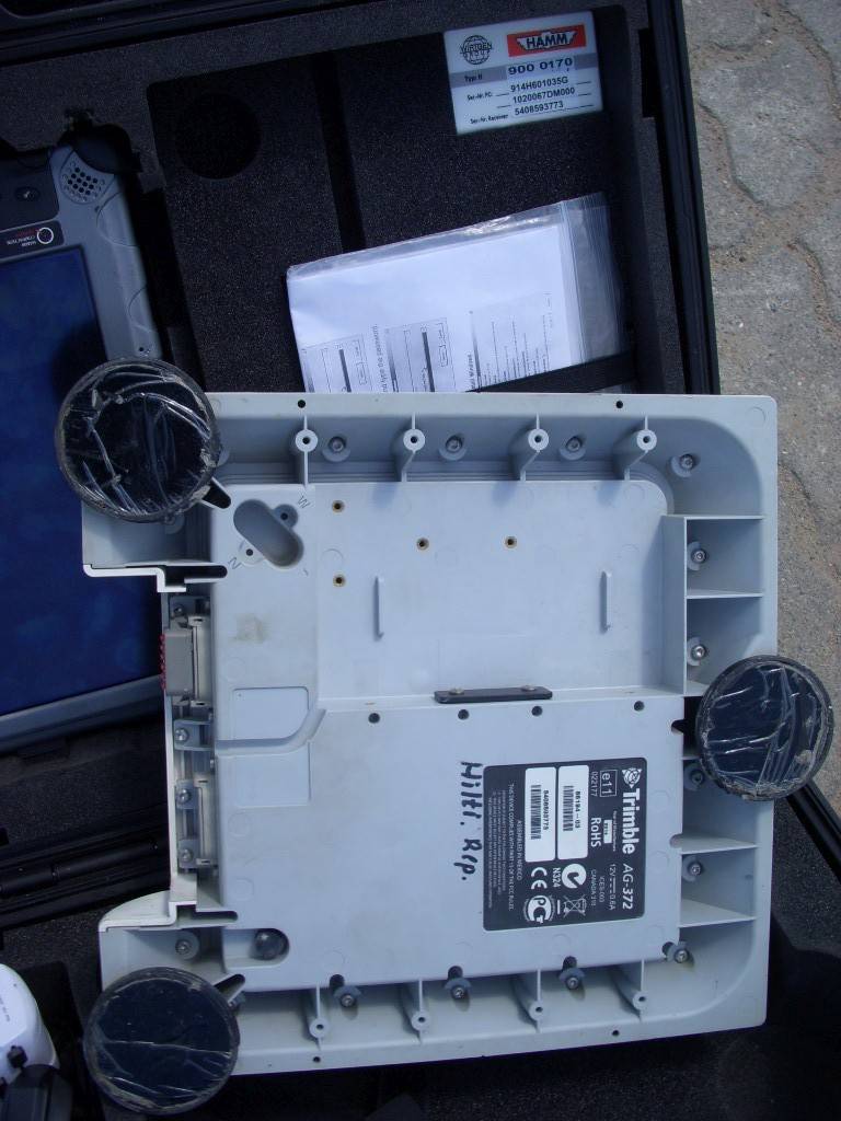 Hamm H13i mit Verdichterplatten + HCQ (12001224)