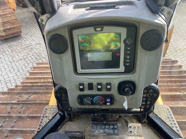 CAT D 6 N LGP MIETE / RENTAL (12005379)