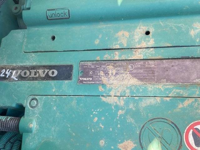 Volvo EC 220 E L MIETE / RENTAL (12005725)