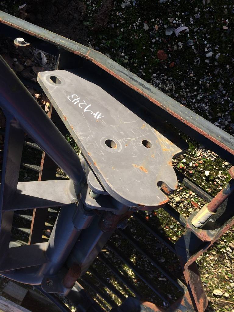 Volvo (1766) 16289618 Heckschutzgitter / rear protection