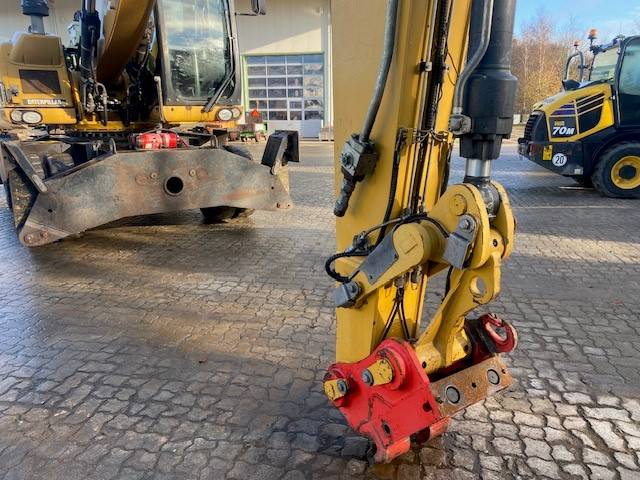 CAT M 318 D MH (12005607)