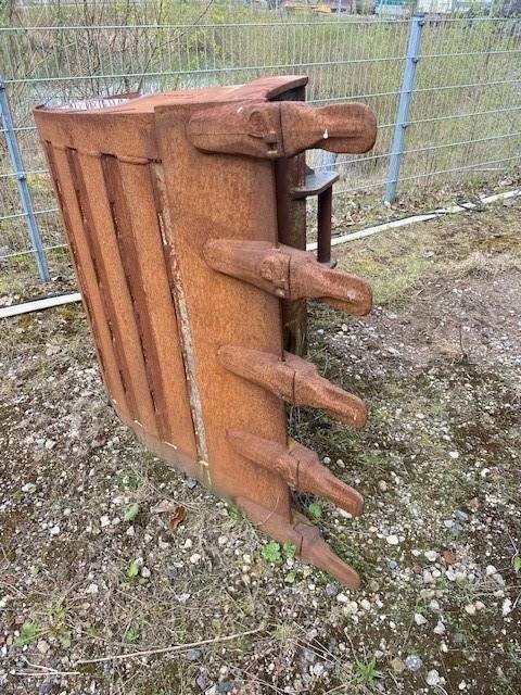 [Other] (99000822) 1.15 m Tieflöffel / bucket Volvo S6