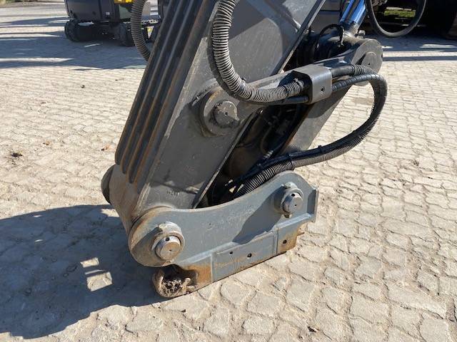 Volvo EC 220 E L OQ 65 MIETE / RENTAL (12005725)