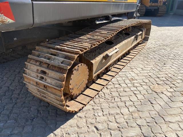 Volvo EC 220 E L OQ 65 MIETE / RENTAL (12005725)