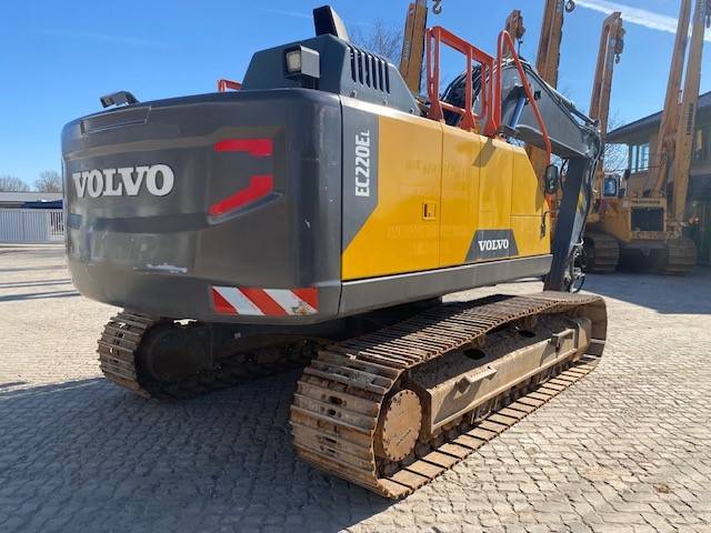 Volvo EC 220 E L OQ 65 MIETE / RENTAL (12005725)
