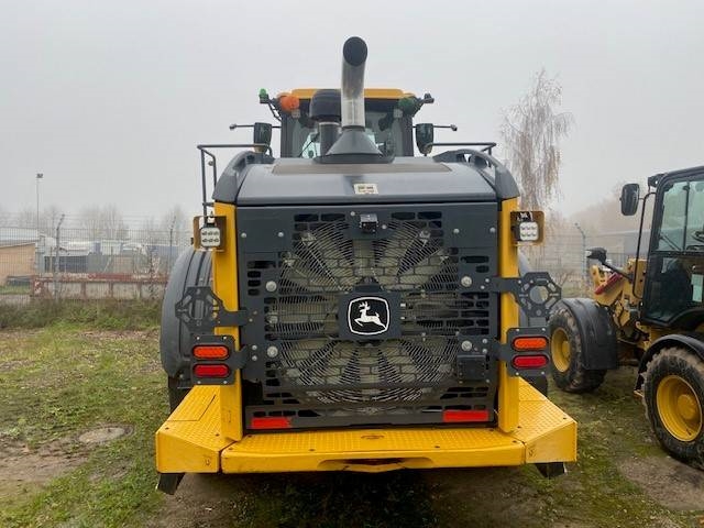 John Deere 744 P MIETE / RENTAL (12002126)