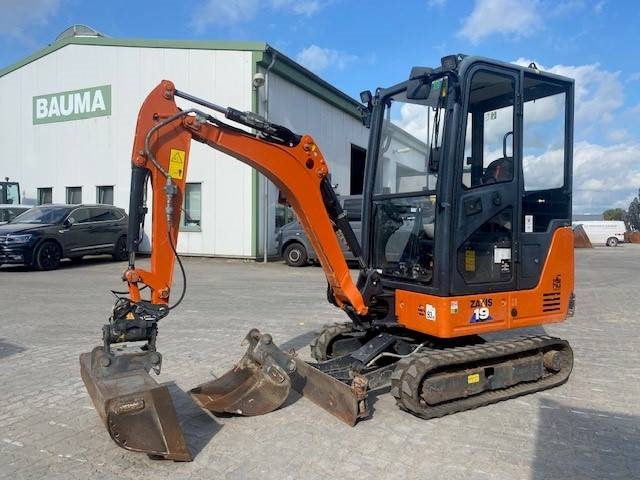 Hitachi ZX 19-6 CR MIETE / RENTAL (12005522)