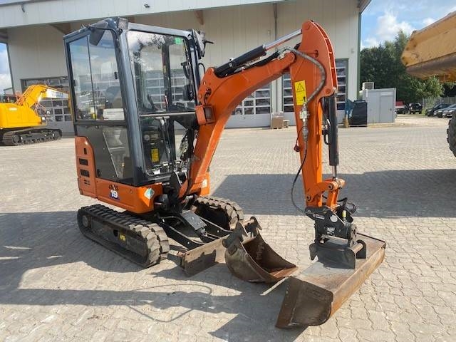 Hitachi ZX 19-6 CR MIETE / RENTAL (12005522)