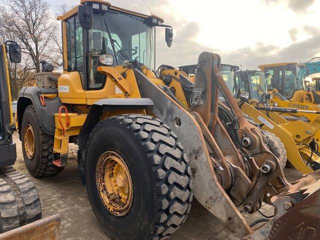 Volvo L 120 H MIETE / RENTAL (12001008)