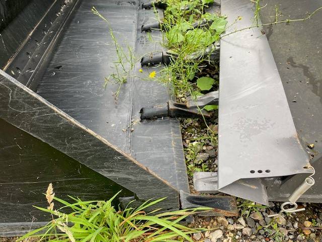 [Other] (5442) gebr. 4in1 Klappschaufel / bucket