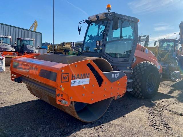 Hamm H13i mit Verdichterplatten + HCQ (12001224)