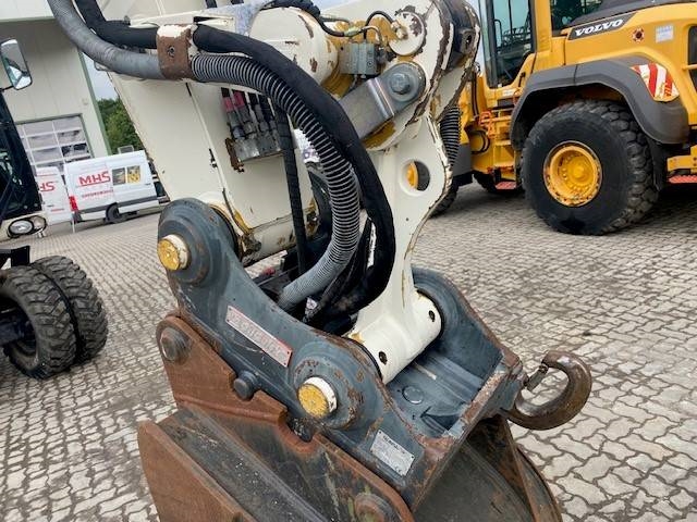 CAT M 318 D VAH SW OQ (12005443)