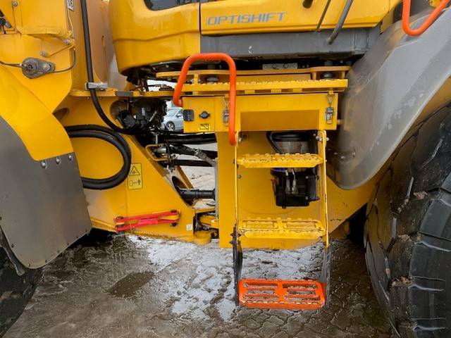 Volvo L 120 H  A/C, BSS, ZSA, 3. Kr., SW (12005713)