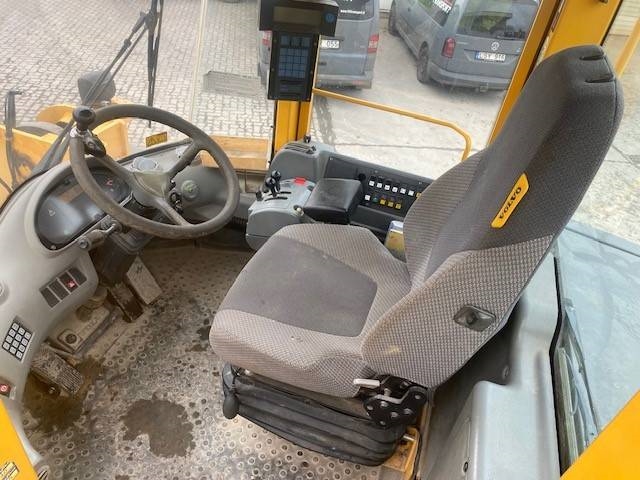 Volvo L 120 E (12005672)