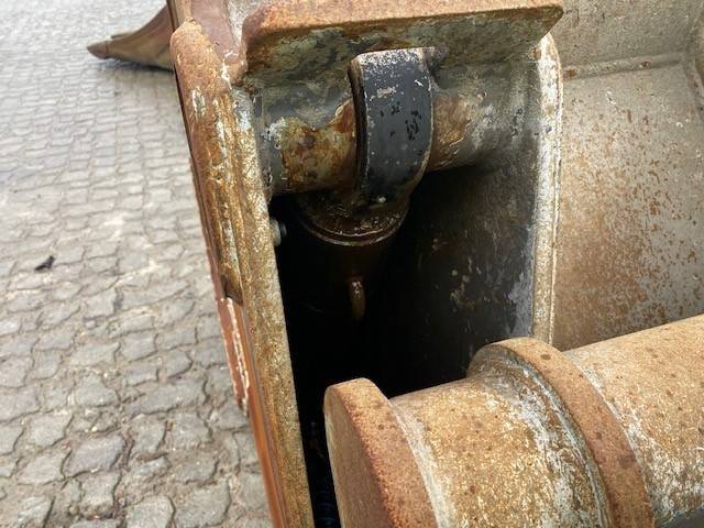 Kaiser (5256) ca. 3.6 cbm gebr. Hochkippschaufel / bucket