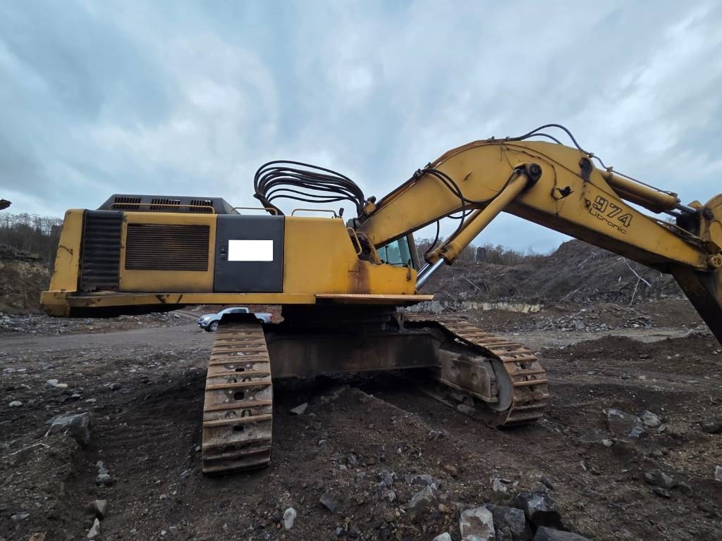 Liebherr R 974 B