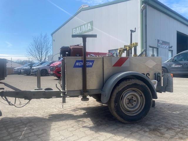 Norton BS 16 Kernbohrwagen mit 200 mm Bohrkrone
