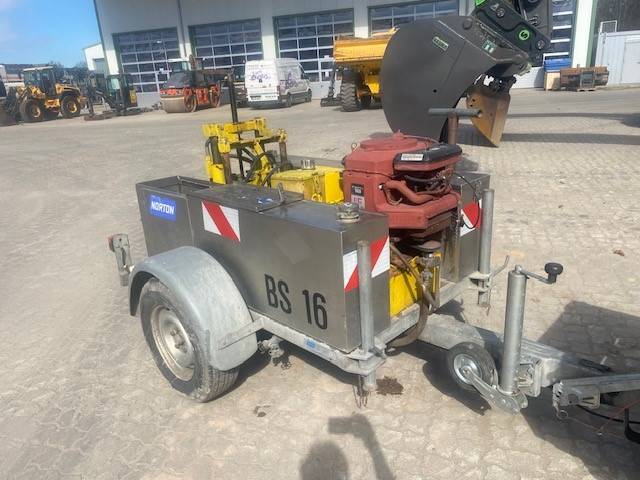 Norton BS 16 Kernbohrwagen mit 200 mm Bohrkrone
