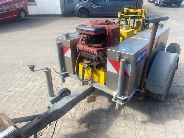 Norton BS 16 Kernbohrwagen mit 200 mm Bohrkrone