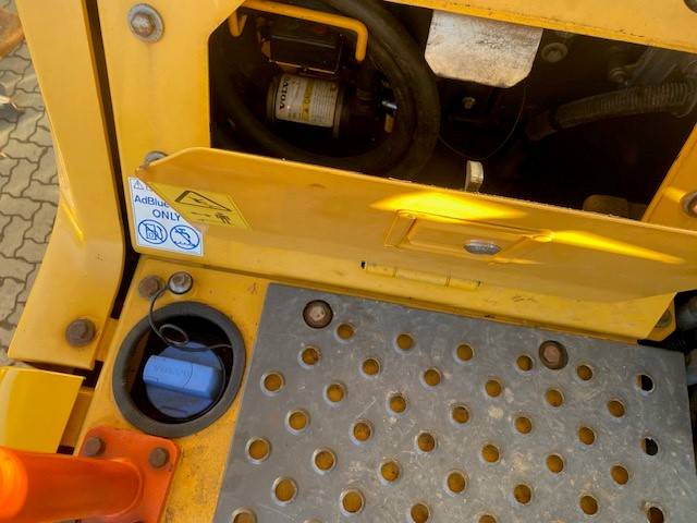 Volvo ECR 235 E L MIETE / RENTAL (12001016)