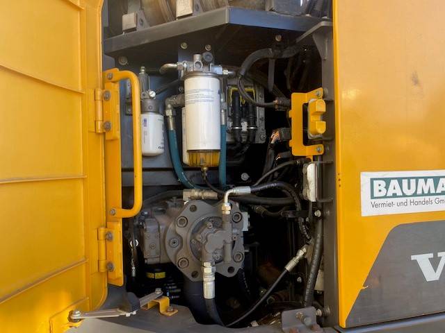 Volvo ECR 235 E L MIETE / RENTAL (12001016)