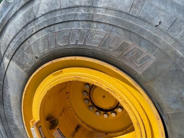 John Deere 744 P MIETE / RENTAL (12002125)