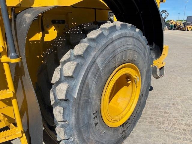 John Deere 744 P MIETE / RENTAL (12002125)