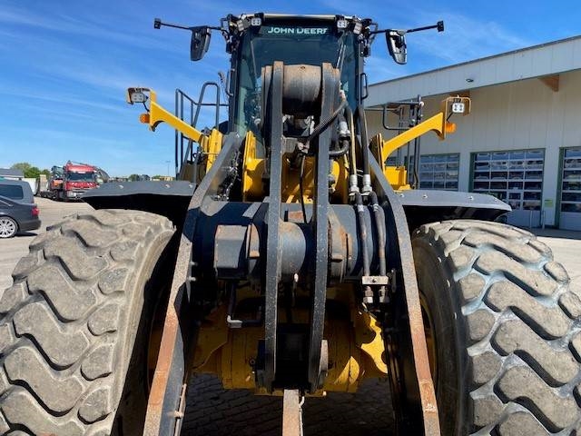 John Deere 744 P MIETE / RENTAL (12002125)