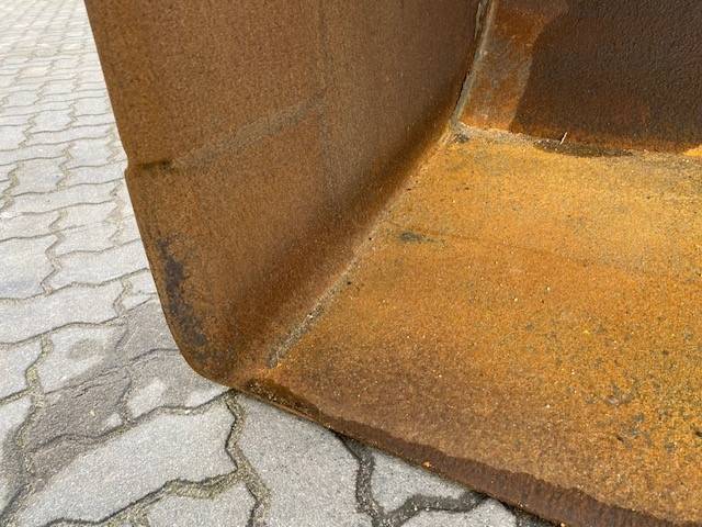 [Other] (5245) 4.0 cbm gebr. Schaufel / bucket