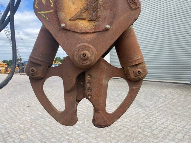 Arden Equipment CU230 Lehnhoff MS03 240 kg (12005840)