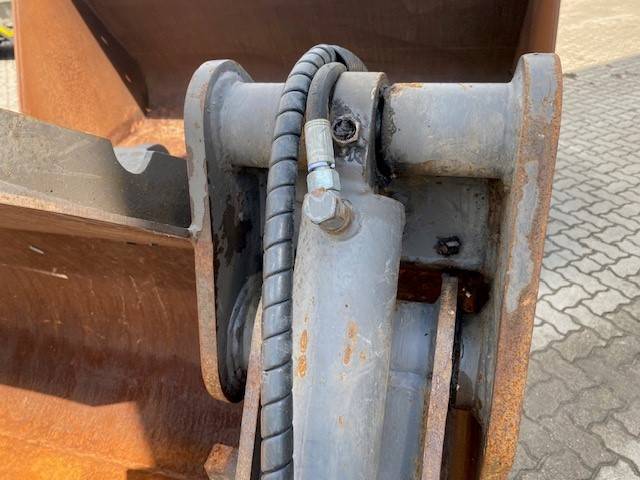 Seiler (2654) 2.5 cbm Seiler Schaufel / bucket