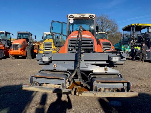 Hamm H13i mit Verdichterplatten + HCQ (12001224)