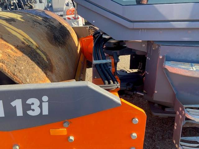 Hamm H13i mit Verdichterplatten + HCQ (12001224)