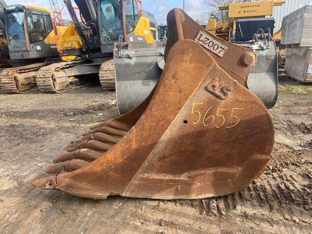 [Other] (5655) 1.60 m H. Schoch TL / bucket