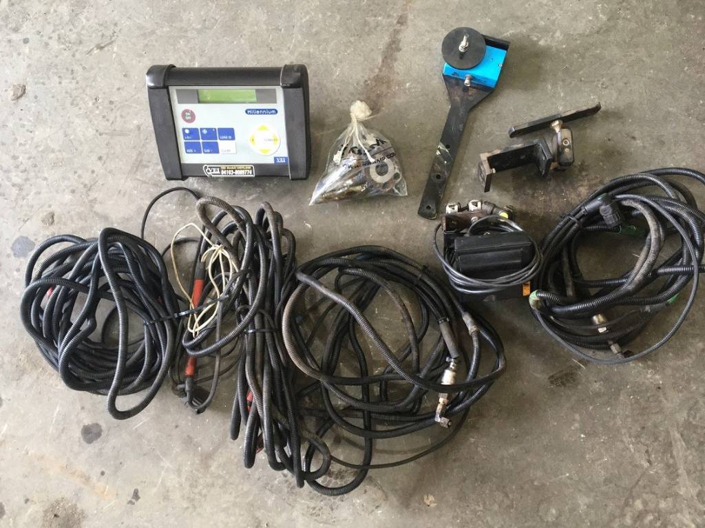 [Other] (1455)  gebr. Vei Waage Millennium + Drucker