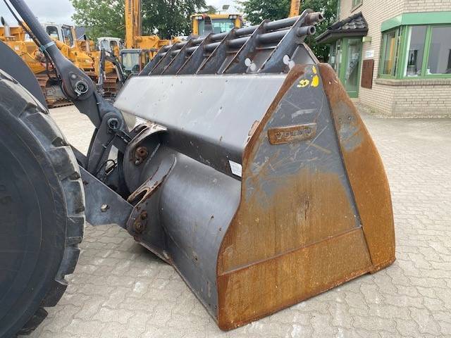 Volvo L 110 H (12005912)