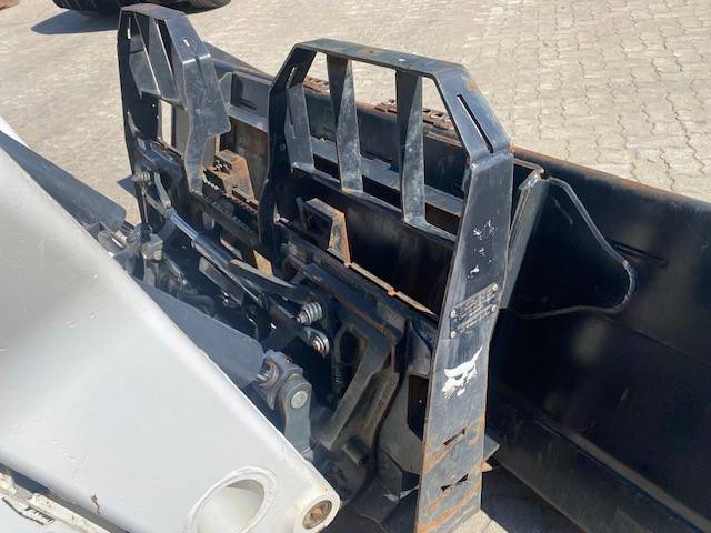 Bobcat T 76 MIETE / RENTAL (12005887)
