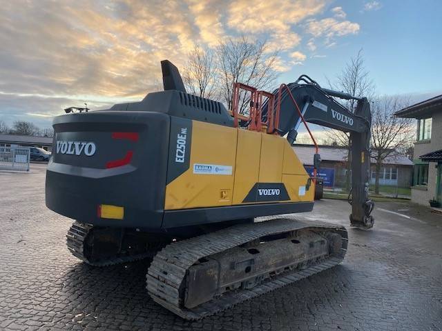 Volvo EC 250 E NL MIETE / RENTAL (12001054)